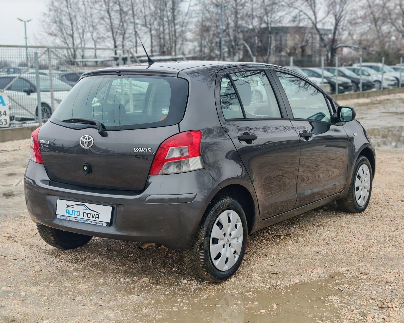 Toyota Yaris 1.0 69 К.С. БЕНЗИН!  - изображение 5