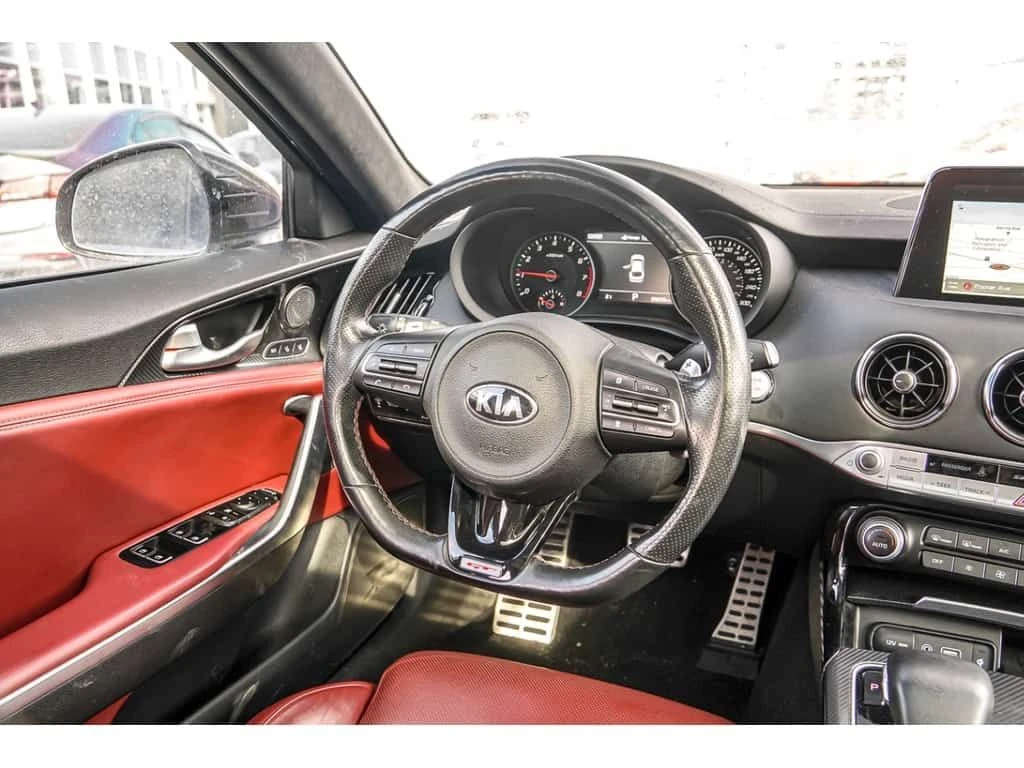Kia Stinger * GT Limited AWD | HUD | RED INT | SUNROOF | CAM *, снимка 11 - Автомобили и джипове - 53749988