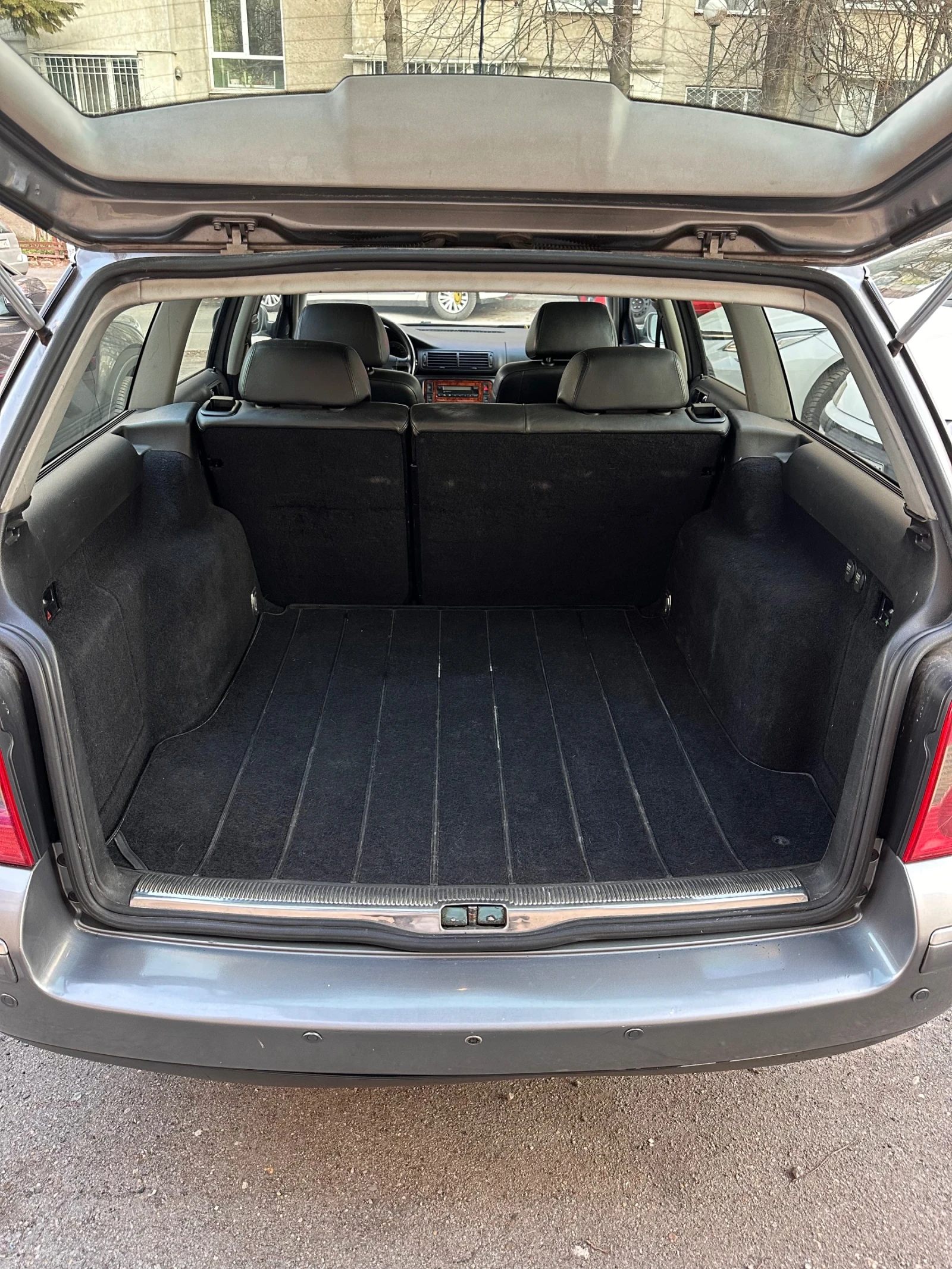 VW Passat B5.5, снимка 11 - Автомобили и джипове - 53863935