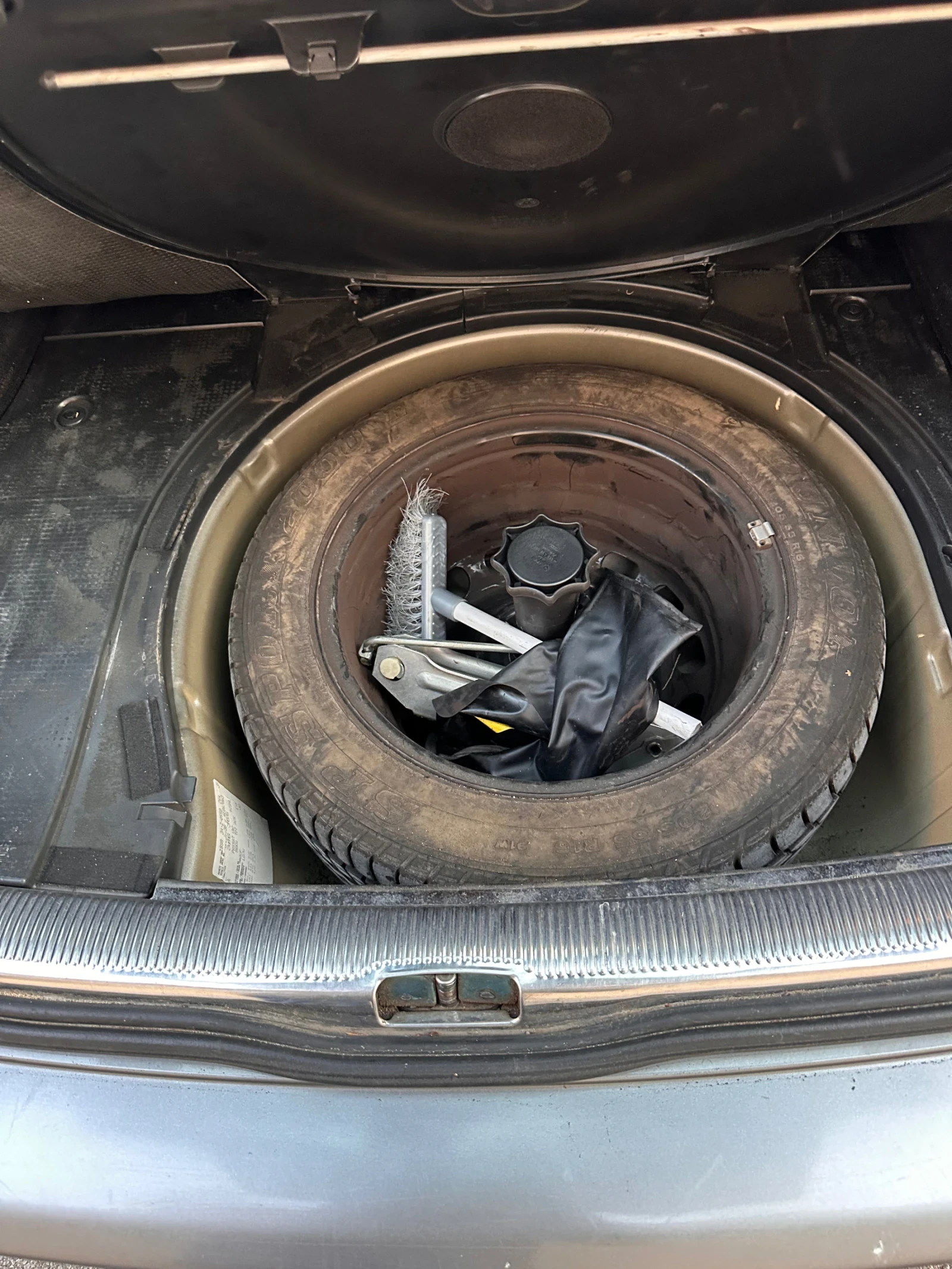 VW Passat B5.5, снимка 12 - Автомобили и джипове - 53863935