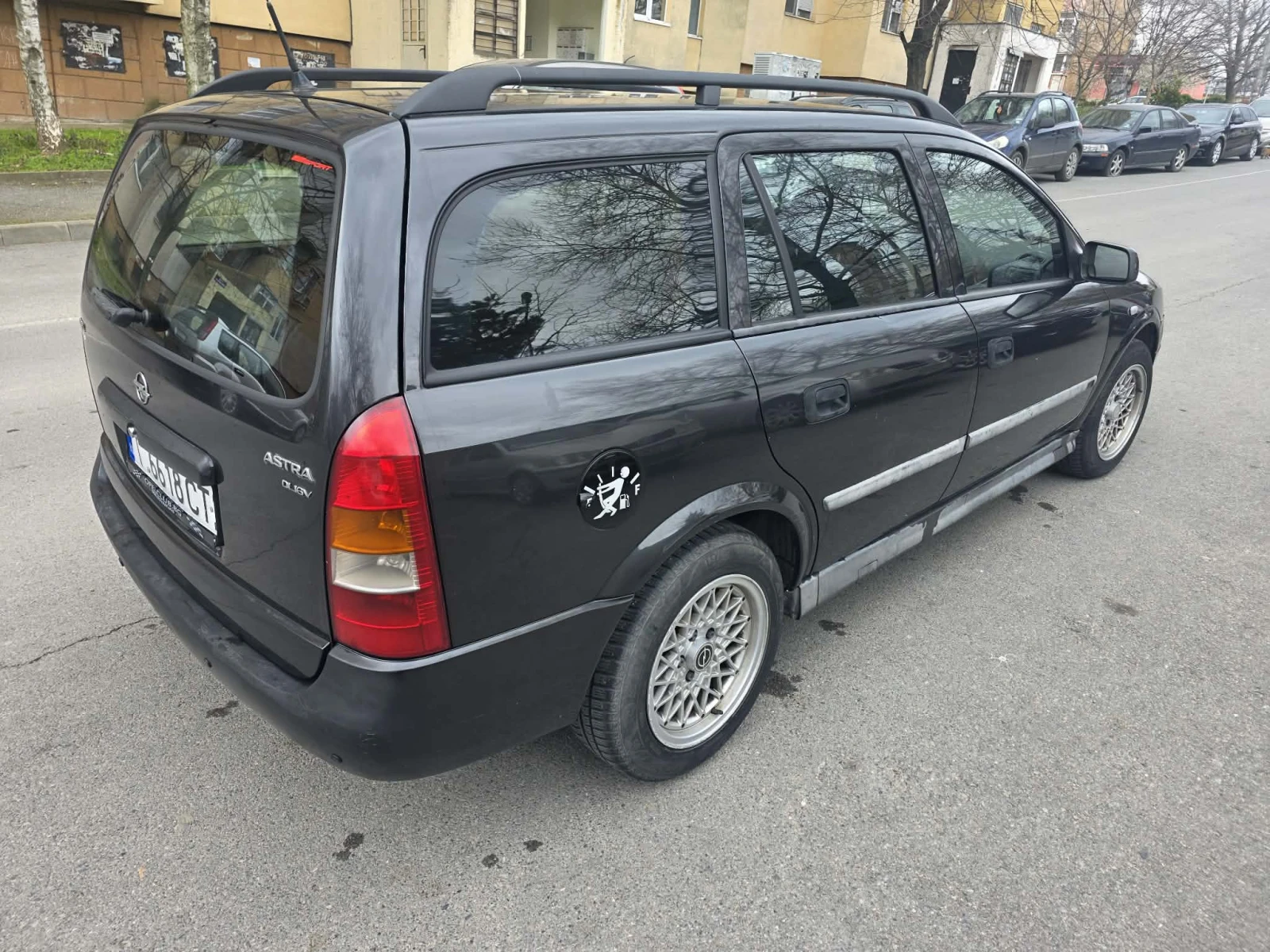 Opel Astra, снимка 2 - Автомобили и джипове - 53938691