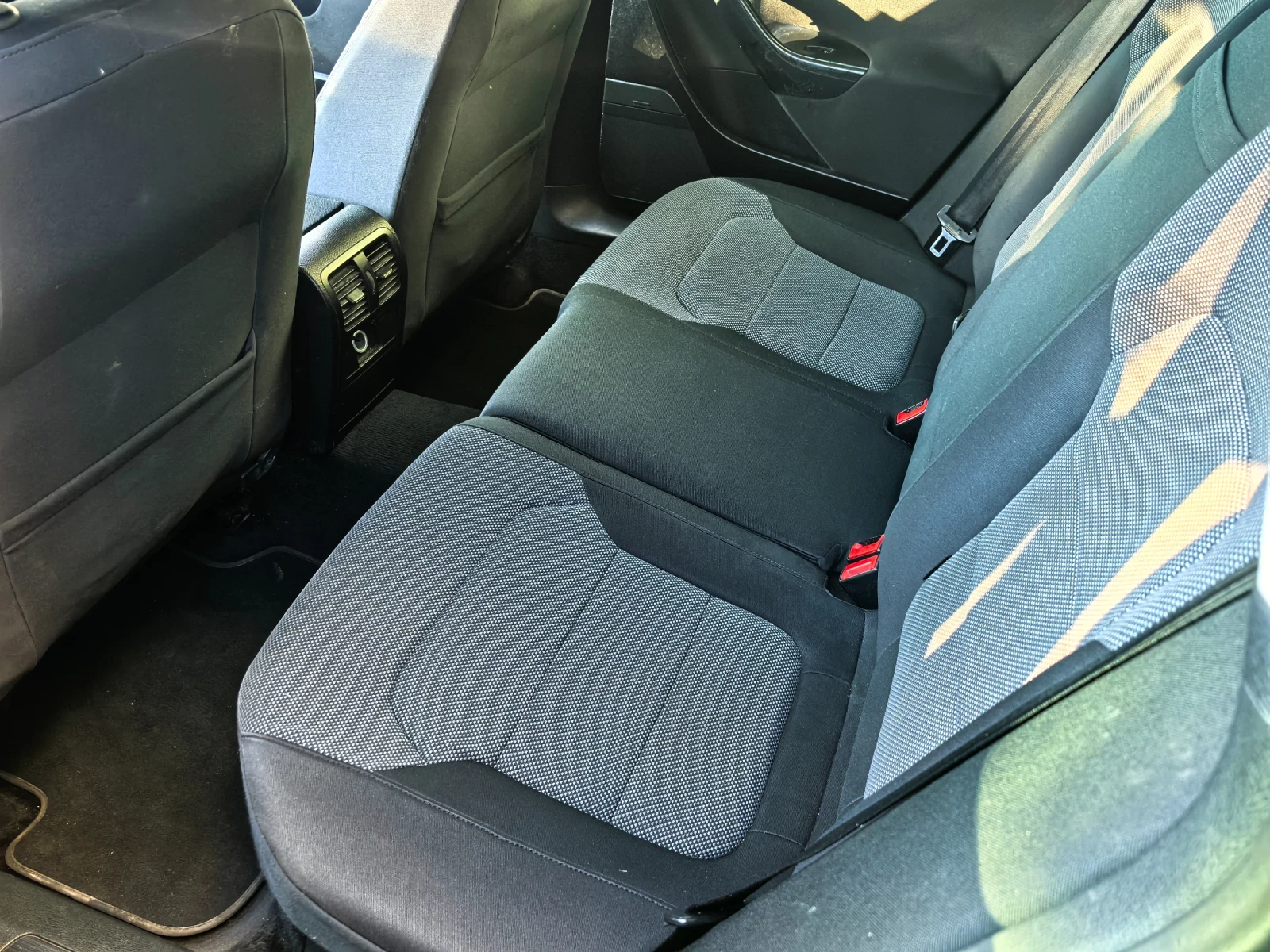 VW Passat 2.0TDI | Mobile.bg � ����������� 11