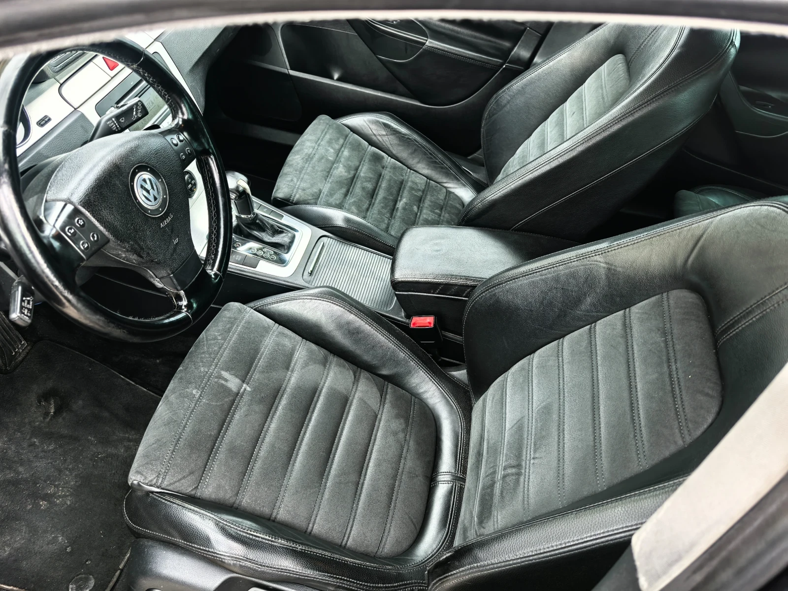 VW Passat 2.0TDI, снимка 9 - Автомобили и джипове - 54548402