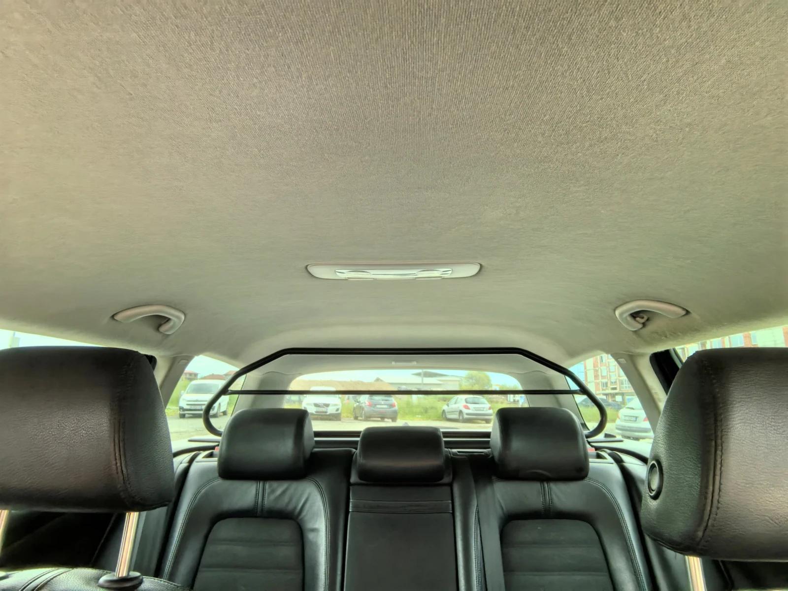 VW Passat 2.0TDI, снимка 16 - Автомобили и джипове - 54548402