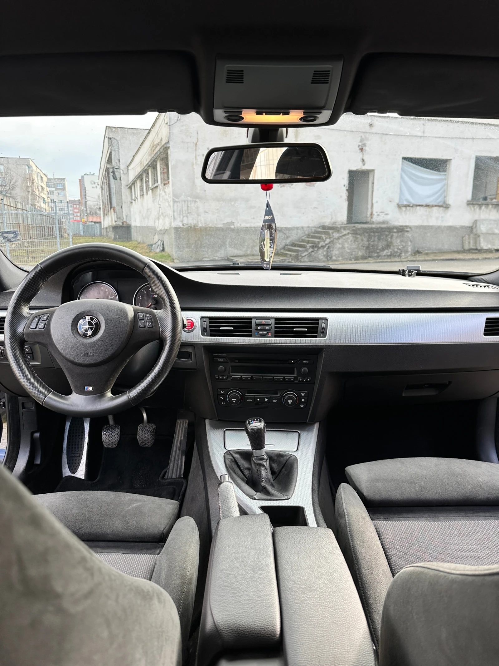 BMW 320 si, снимка 9 - Автомобили и джипове - 54566110