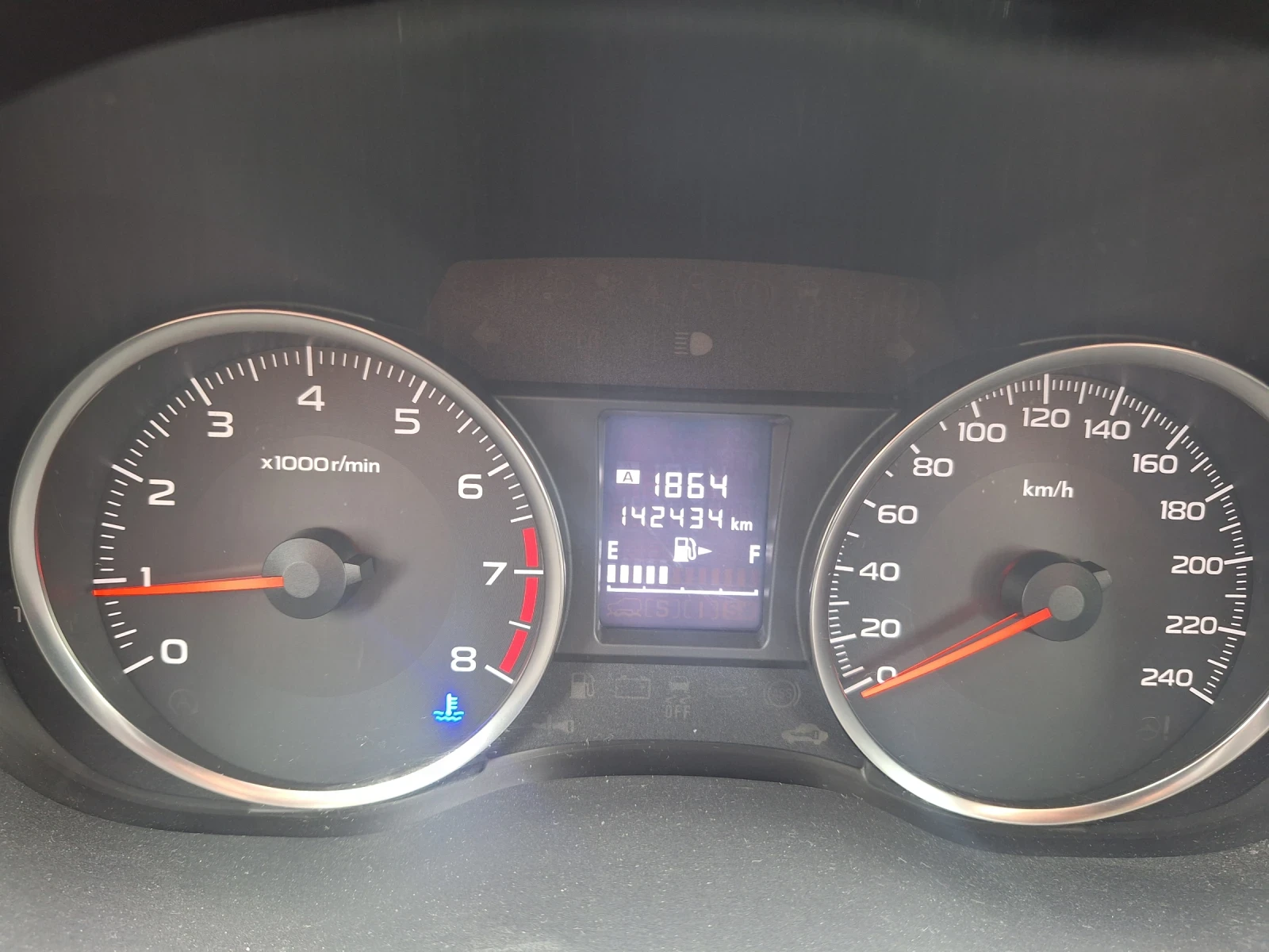 Subaru Impreza 1.6 i, снимка 13 - Автомобили и джипове - 54649198