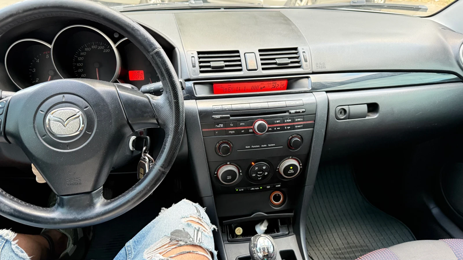 Mazda 3, снимка 14 - Автомобили и джипове - 55134347