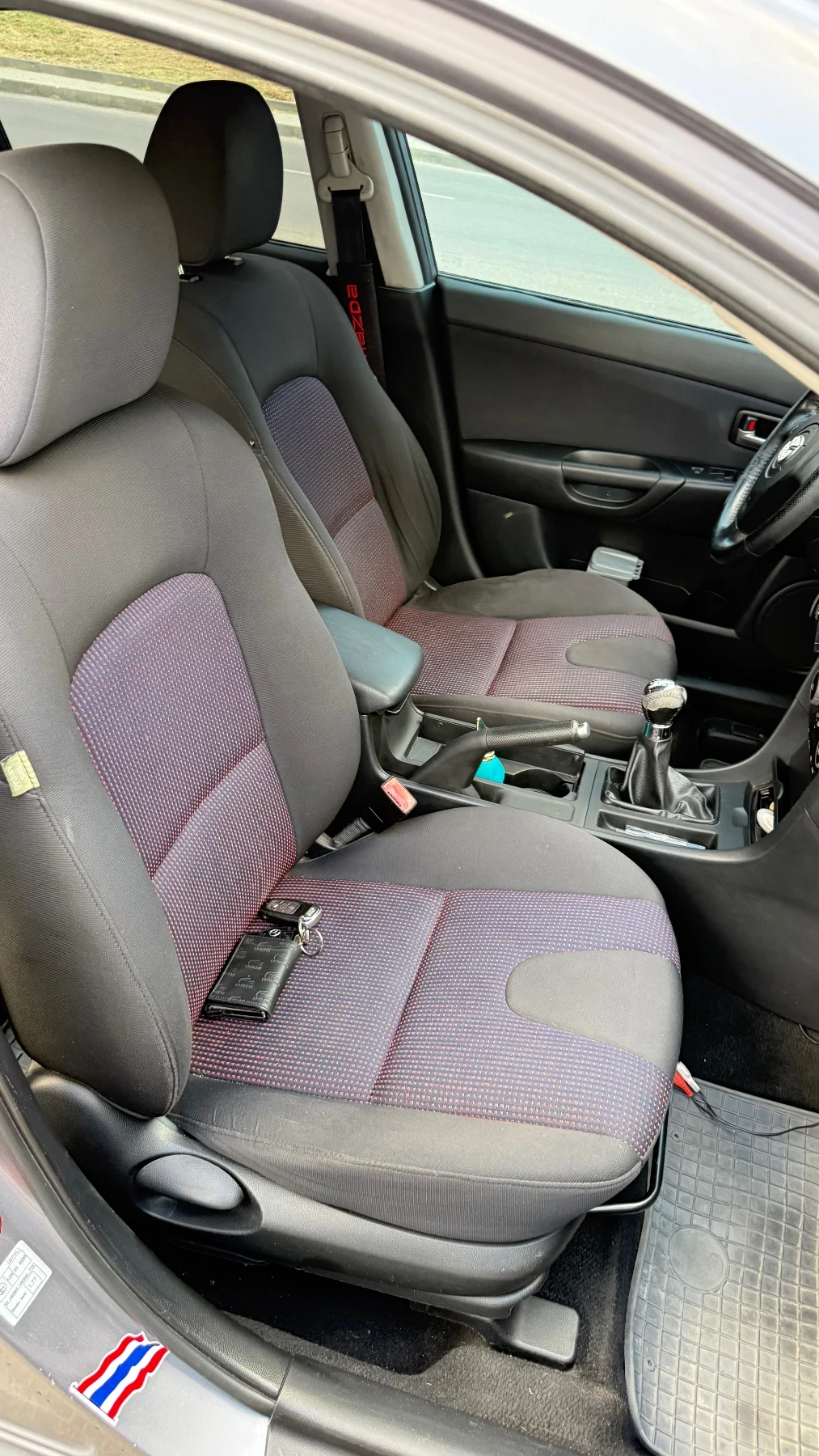 Mazda 3, снимка 6 - Автомобили и джипове - 55134347