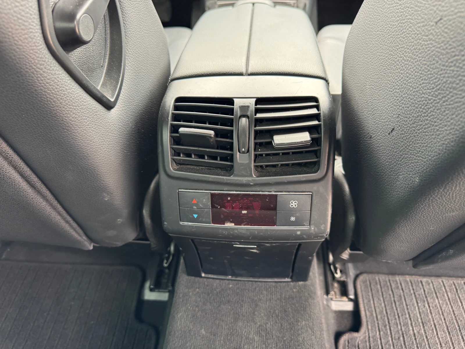 Mercedes-Benz E 350 3.0 CDI AVANGARD, снимка 15 - Автомобили и джипове - 55374229