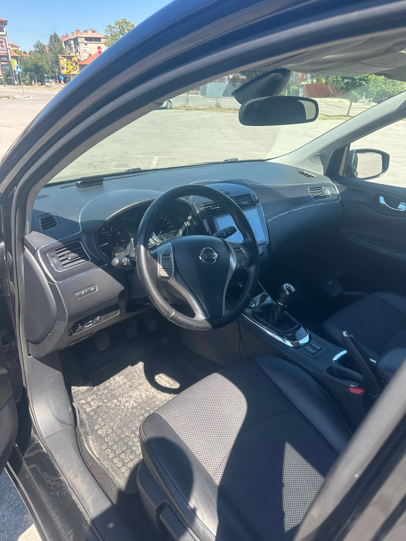 Nissan Pulsar C13, снимка 10 - Автомобили и джипове - 55502075