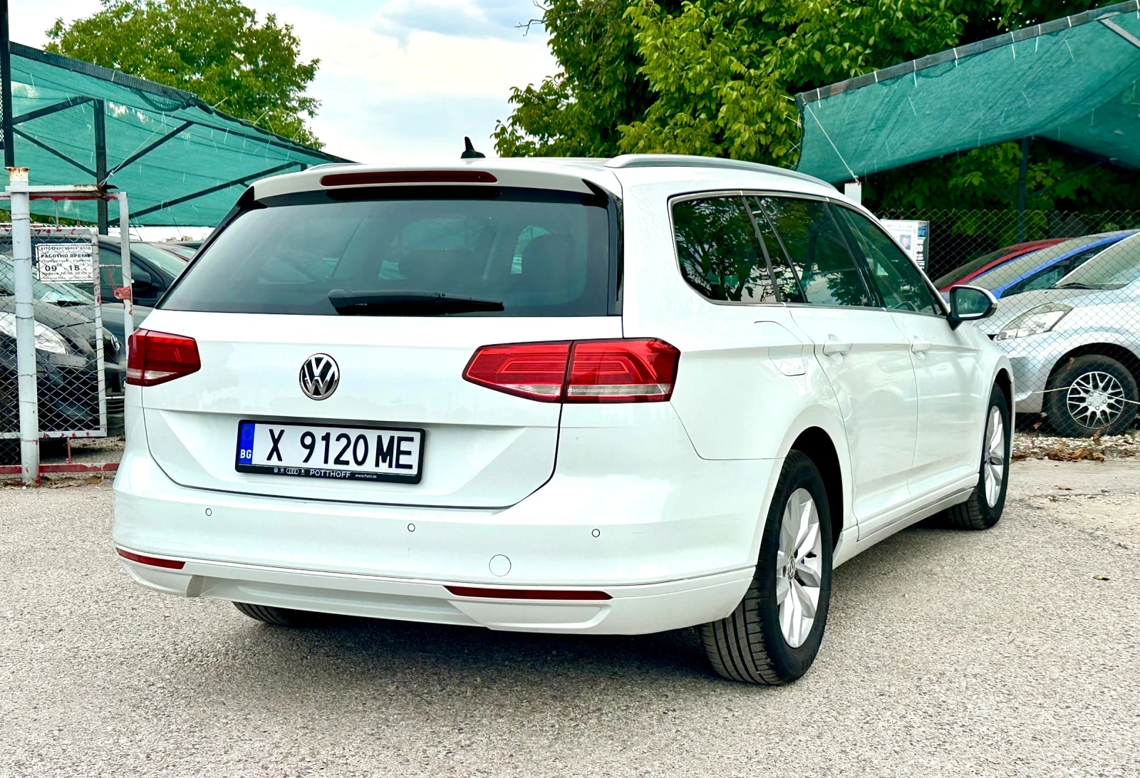 VW Passat 2.0 TDI, снимка 7 - Автомобили и джипове - 55805245