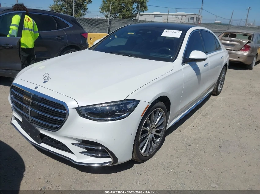 Mercedes-Benz S 580 E 4MATIC - AMG PKG - DISTRONIC - BURMESTER - FULL, снимка 3 - Автомобили и джипове - 55929204