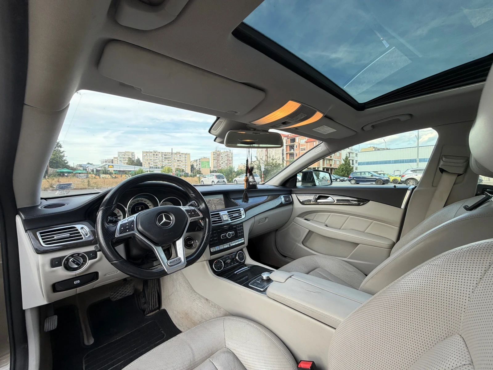 Mercedes-Benz CLS 350, снимка 10 - Автомобили и джипове - 56099597