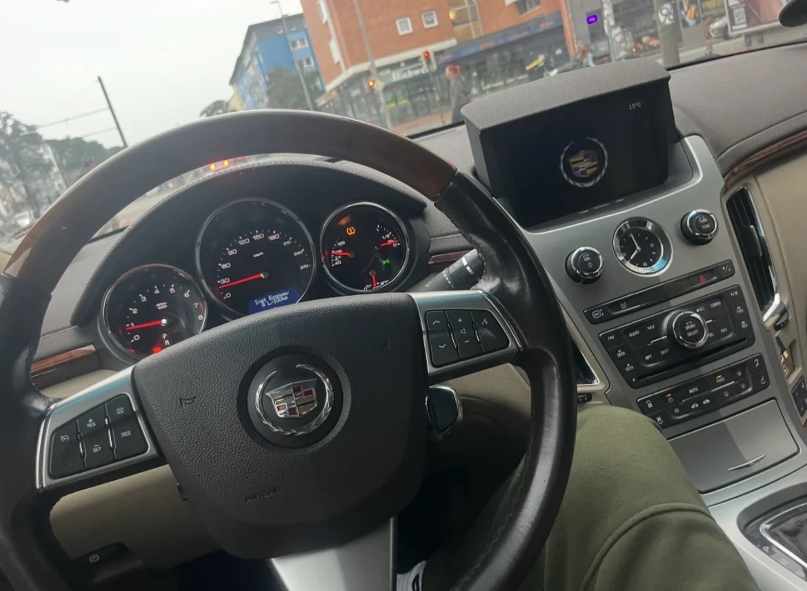 Cadillac Cts 3.6, снимка 4 - Автомобили и джипове - 56244198