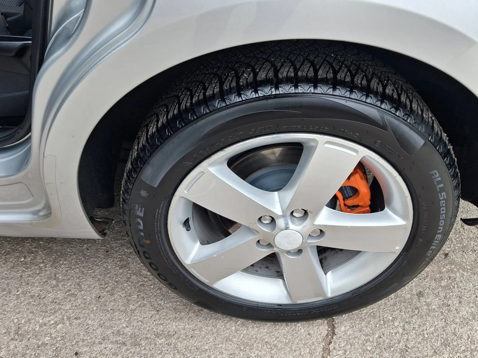 Ford S-Max 2.0 TDCi 130 Automatic , снимка 13 - Автомобили и джипове - 56370689