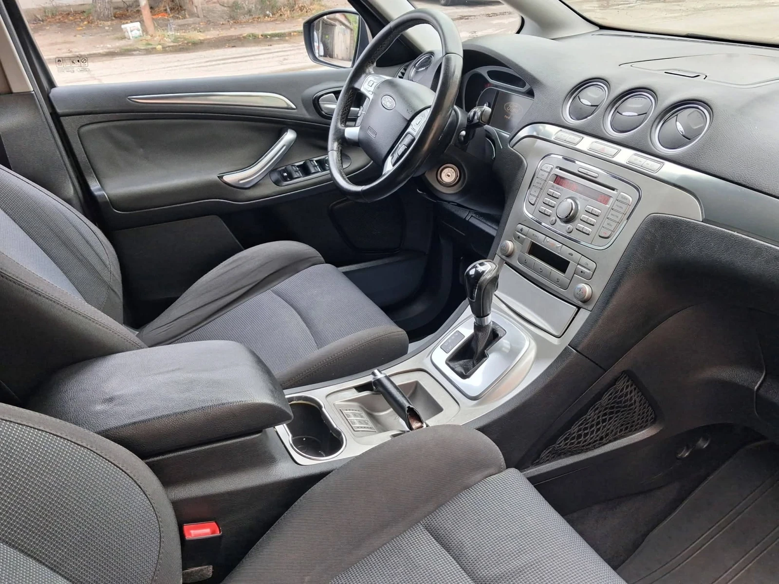 Ford S-Max 2.0 TDCi 130 Automatic , снимка 6 - Автомобили и джипове - 56370689
