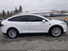 Tesla Model X 75D AWD, снимка 6