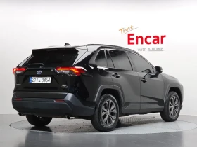 Toyota Rav4 5Th Generation 2.5 2Wd Hybrid Xle, снимка 2