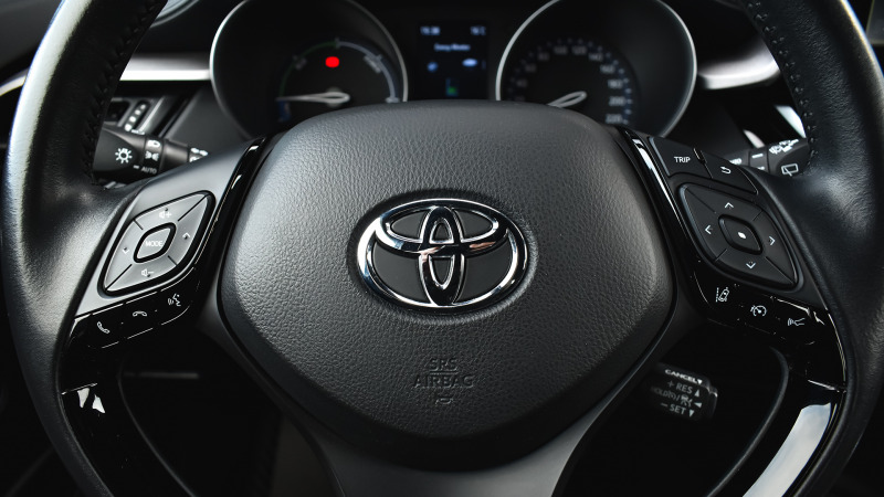 Toyota C-HR 2.0 Hybrid Trend Automatic, снимка 10 - Автомобили и джипове - 45623861