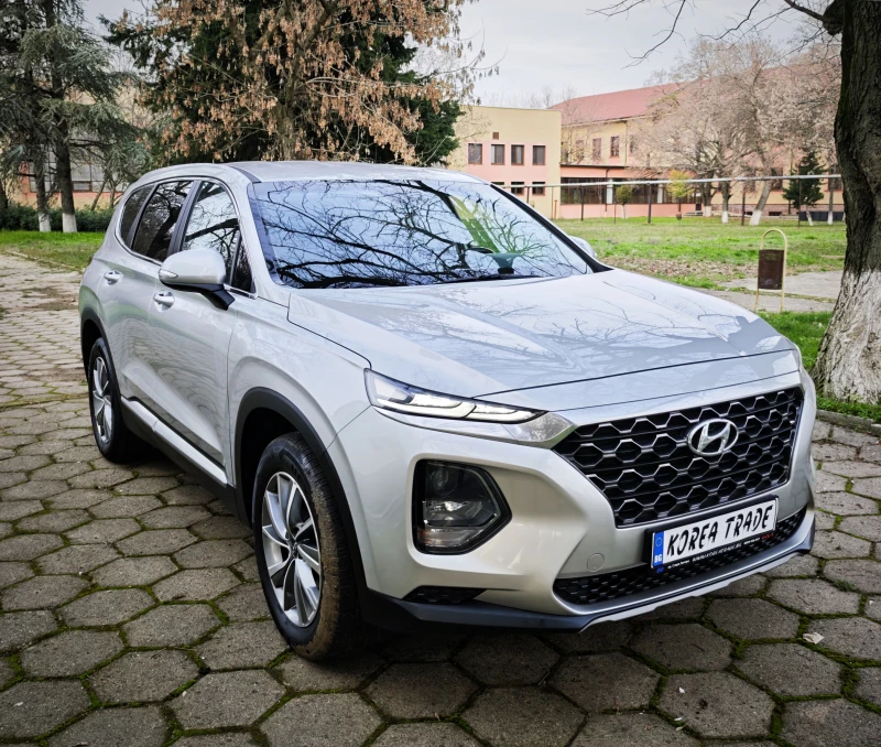 Hyundai Santa fe 2.0 CRDI 4x4 - 7 МЕСТА !, снимка 2 - Автомобили и джипове - 52671580