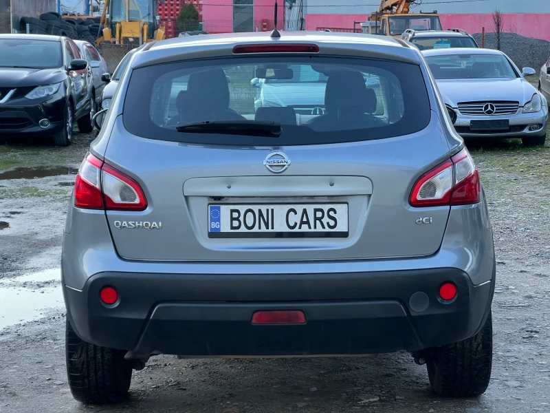 Nissan Qashqai 1.5DCi- 110к.с. Facelift/ Navi/ Camera/ Автопилот, снимка 6 - Автомобили и джипове - 52906469