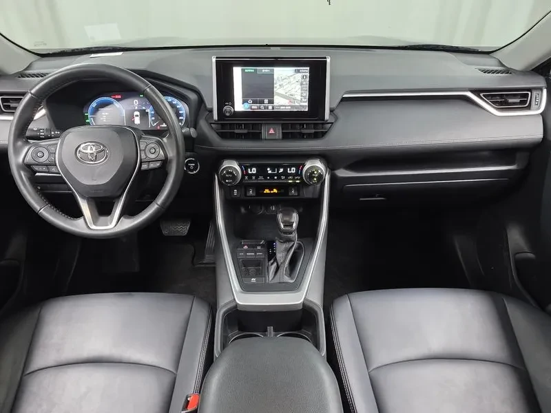 Toyota Rav4 5Th Generation 2.5 2Wd Hybrid Xle, снимка 7 - Автомобили и джипове - 56289479