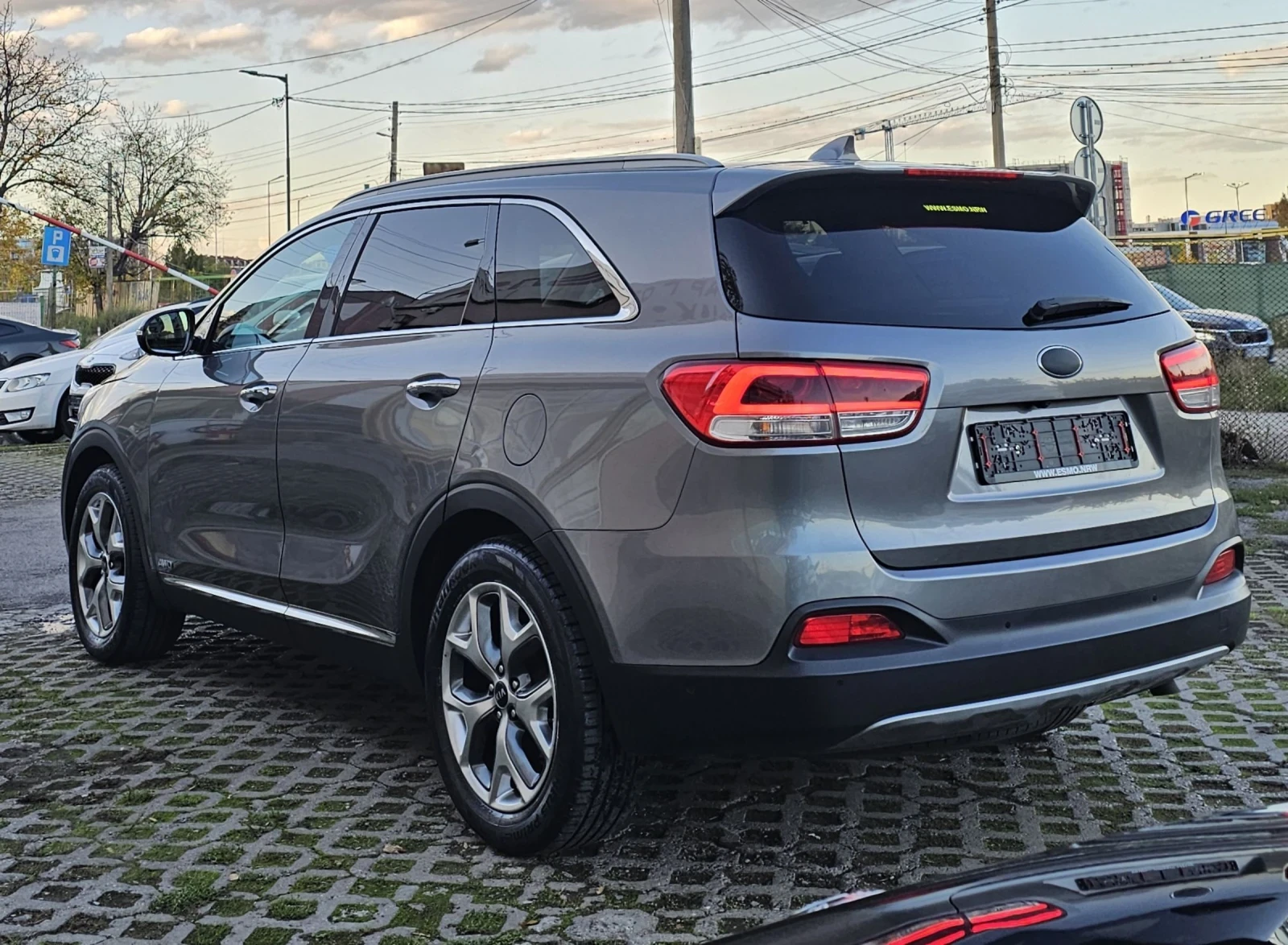 Kia Sorento 2.2 CRDI AWD Platinum Edition Камера Infinity - изображение 3