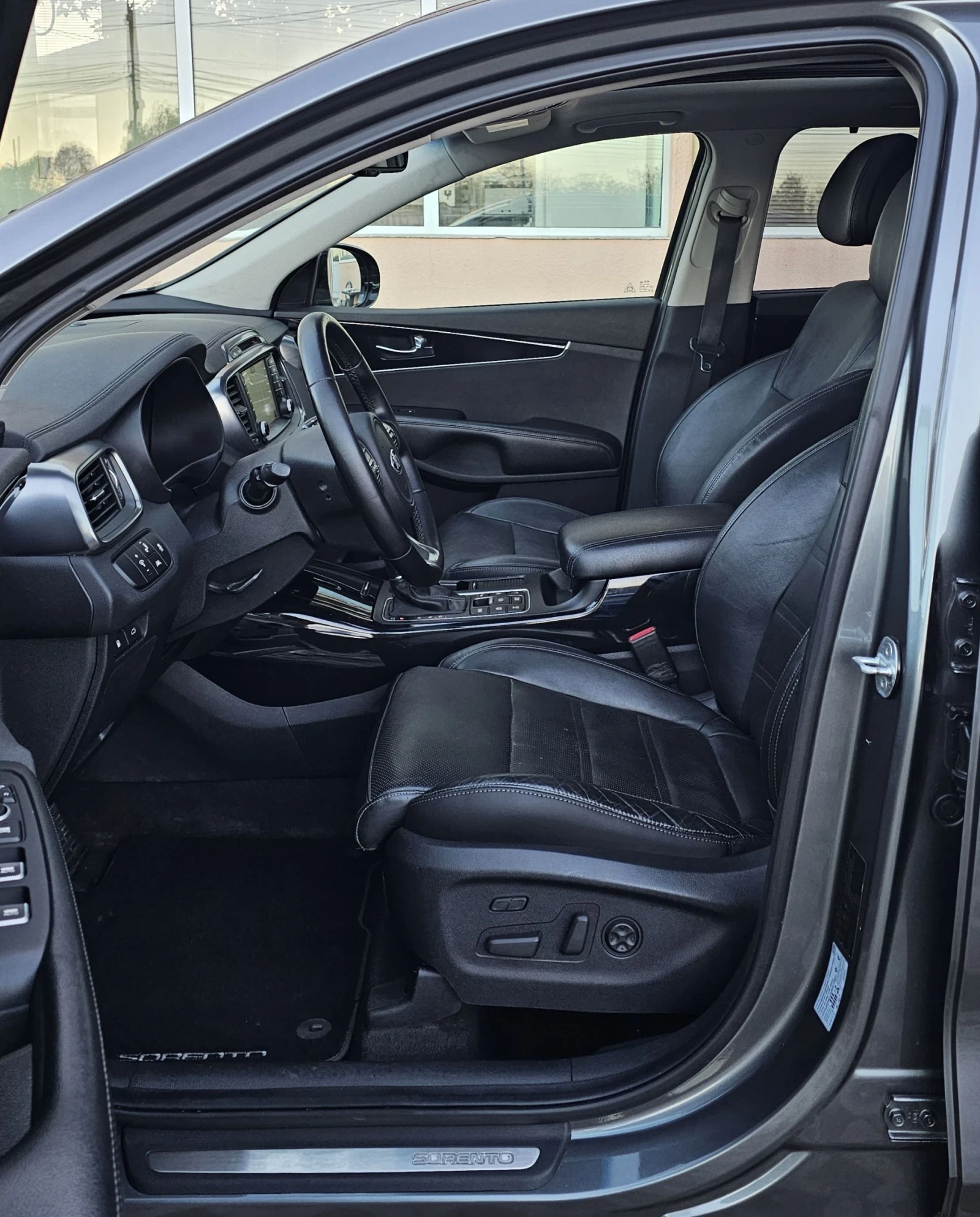 Kia Sorento 2.2 CRDI AWD Platinum Edition Камера Infinity - изображение 6