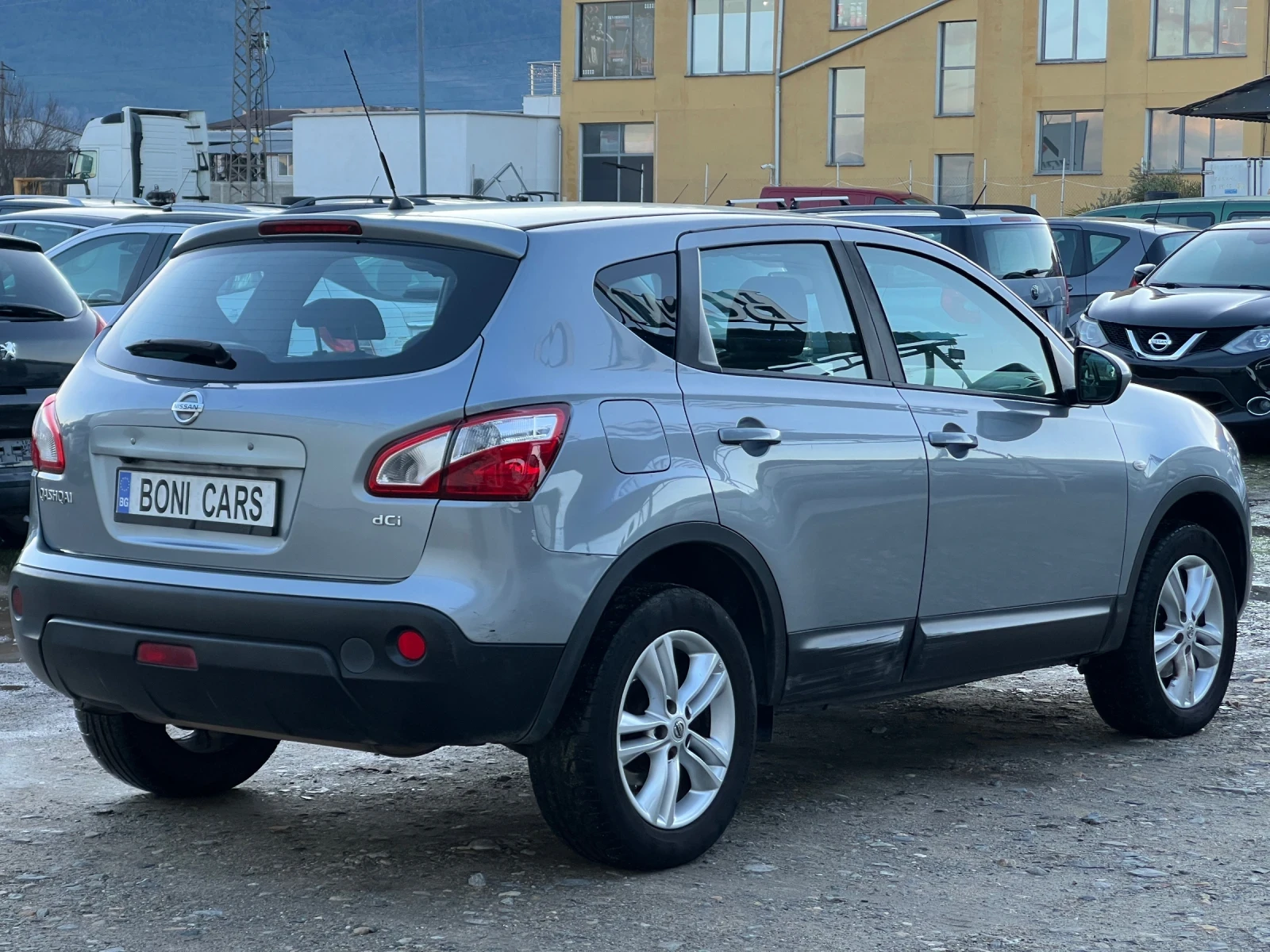 Nissan Qashqai 1.5DCi- 110к.с. Facelift/ Navi/ Camera/ Автопилот - изображение 5