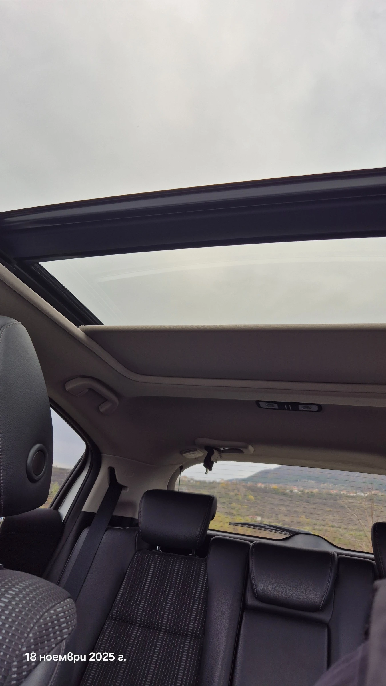 Honda Hr-v, снимка 7 - Автомобили и джипове - 53451594