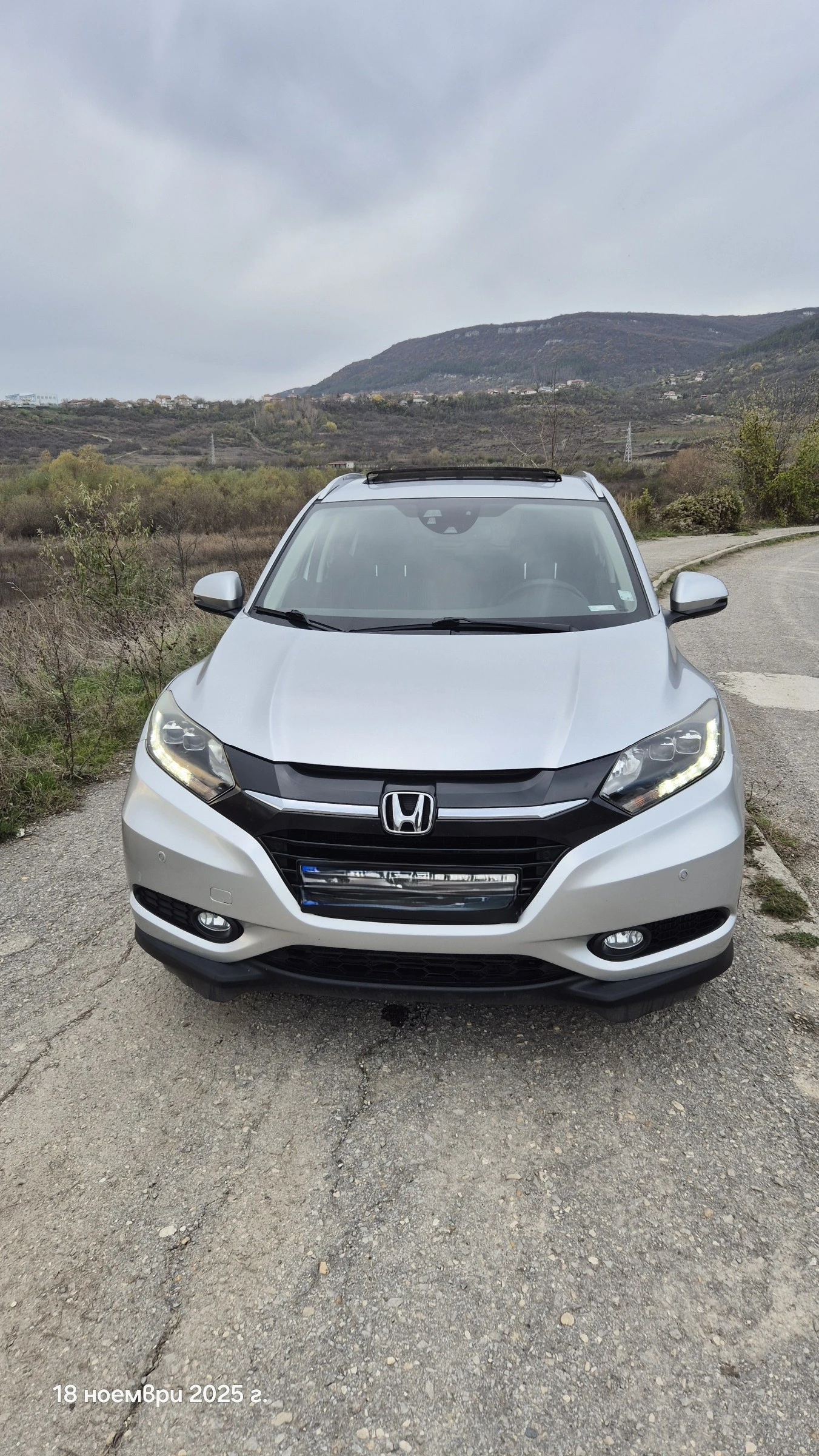 Honda Hr-v, снимка 3 - Автомобили и джипове - 53451594