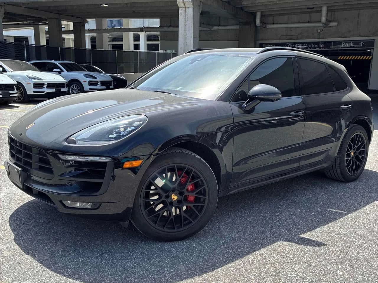 Porsche Macan * GTS * АВТОКРЕДИТ* CARBON* BOSE* , снимка 2 - Автомобили и джипове - 54542903