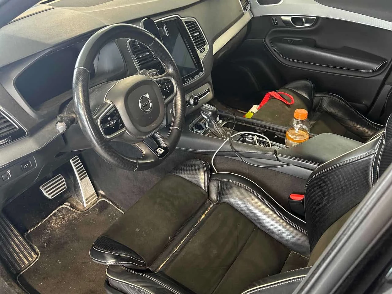 Volvo Xc90 * R Design * 360 * ПОДГРЕВ * АВТОКРЕДИТ, снимка 5 - Автомобили и джипове - 54744434