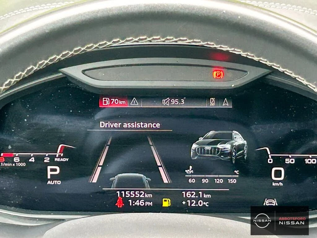 Audi Q8 55TFSI* MATRIX* S* LINE* ОБДУХВАНЕ* LANE* ASSIST* , снимка 13 - Автомобили и джипове - 54834905