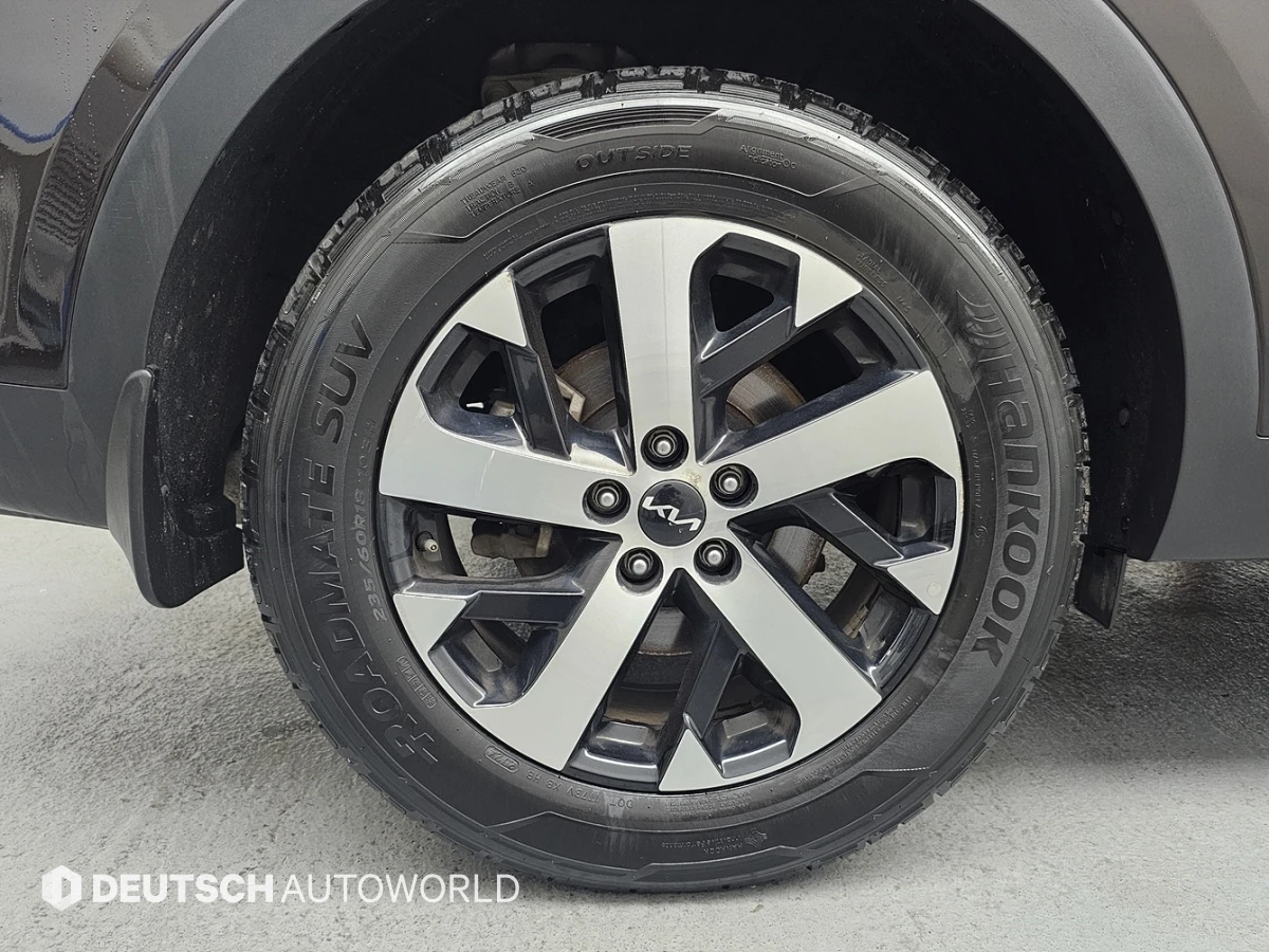 Kia Sorento 2.2* ЕЛ. БАГАЖНИК* ПОДГРЕВ ВОЛАН* КРАЙНА ЦЕНА, снимка 5 - Автомобили и джипове - 55336582