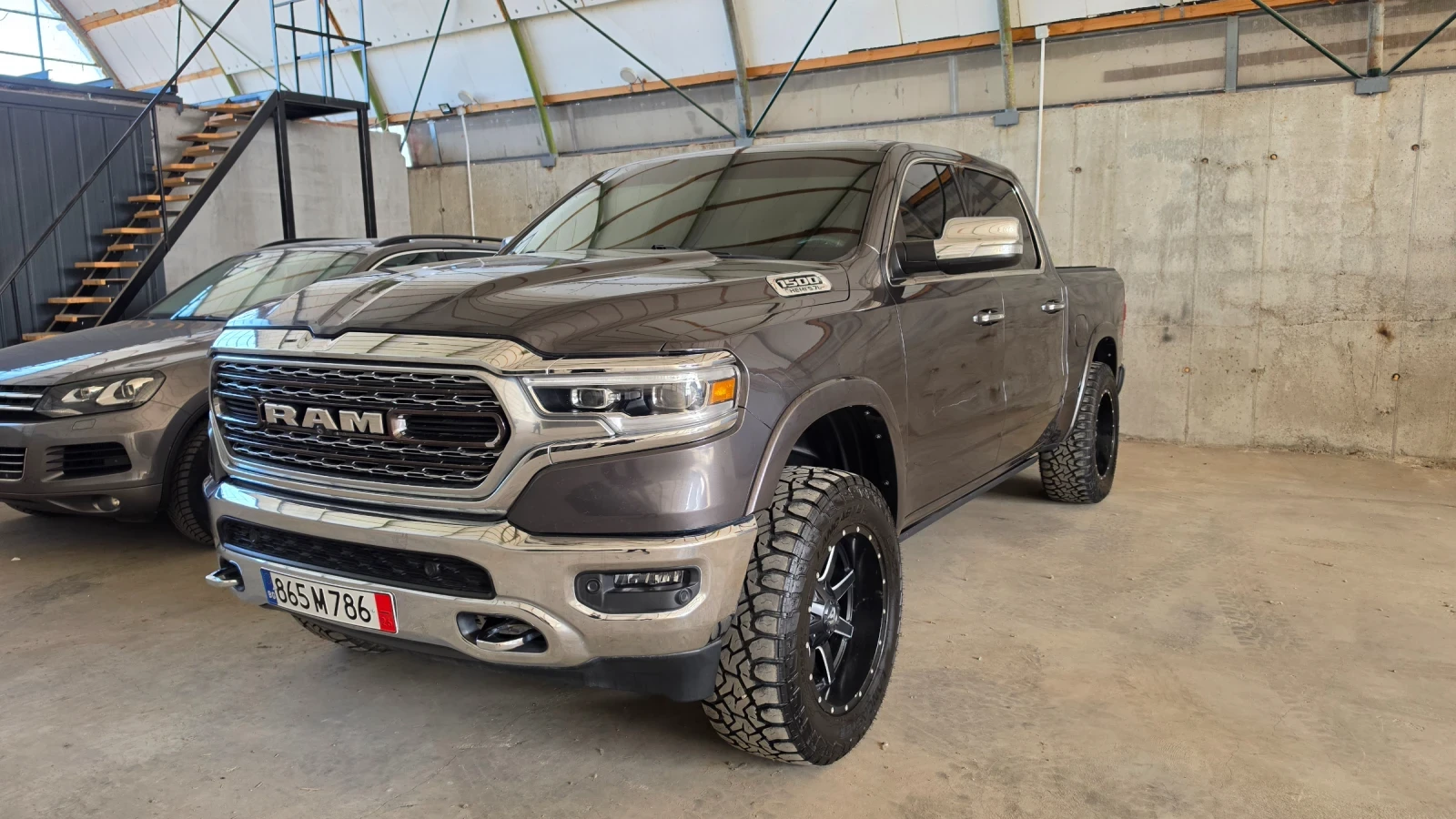 Dodge RAM 1500 5.7 V8 Hemi Limited e-torque + 50h.p. 