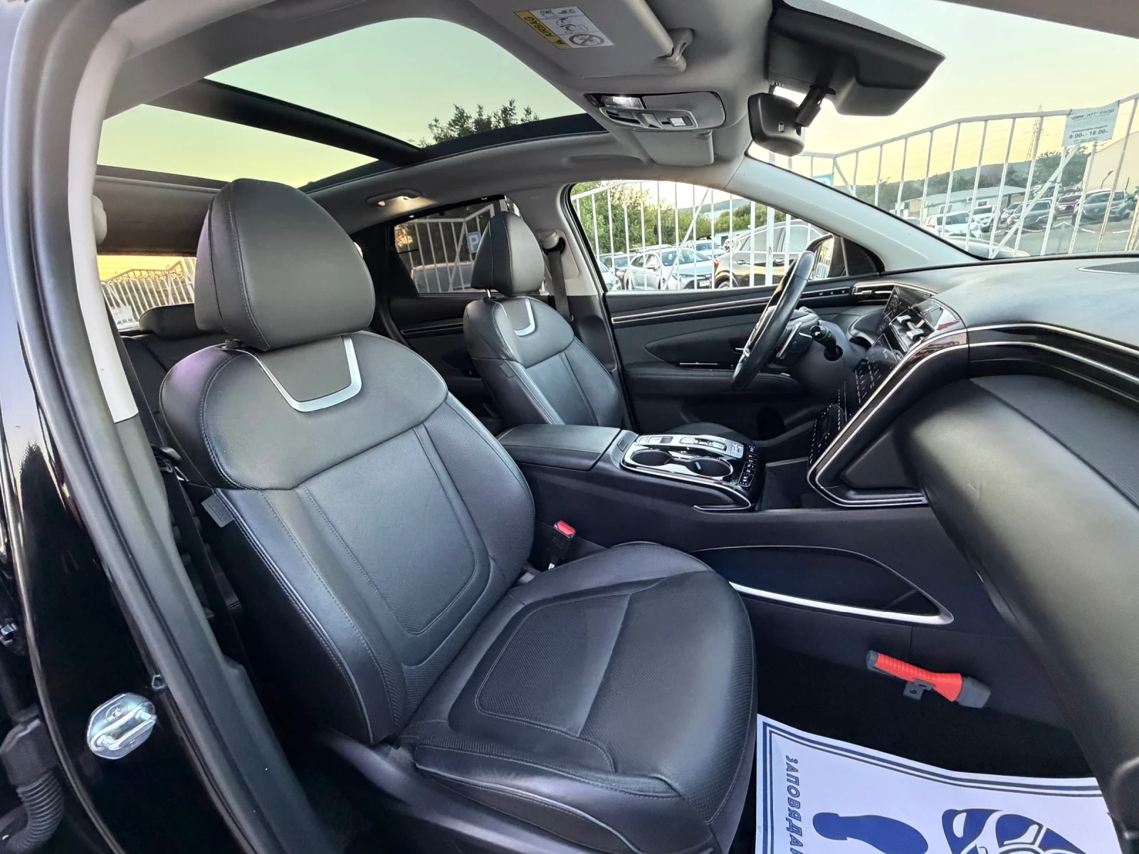 Hyundai Tucson PREMIUM LUX / HYBRID / ПАНОРАМА / ОБДУХВАНЕ / FULL, снимка 11 - Автомобили и джипове - 55689950