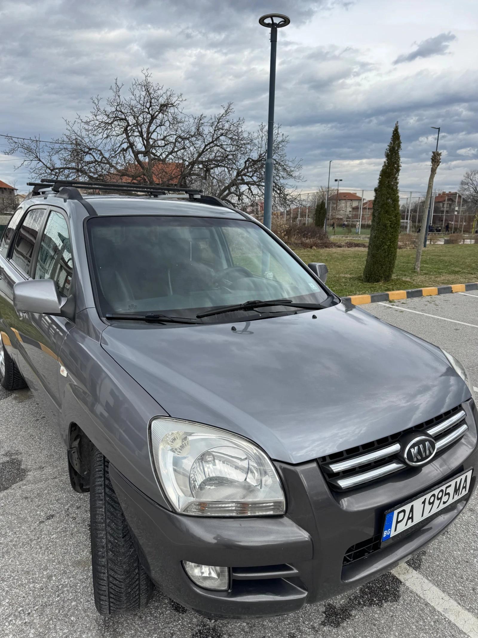 Kia Sportage 2.0 CRDI, снимка 7 - Автомобили и джипове - 56144665