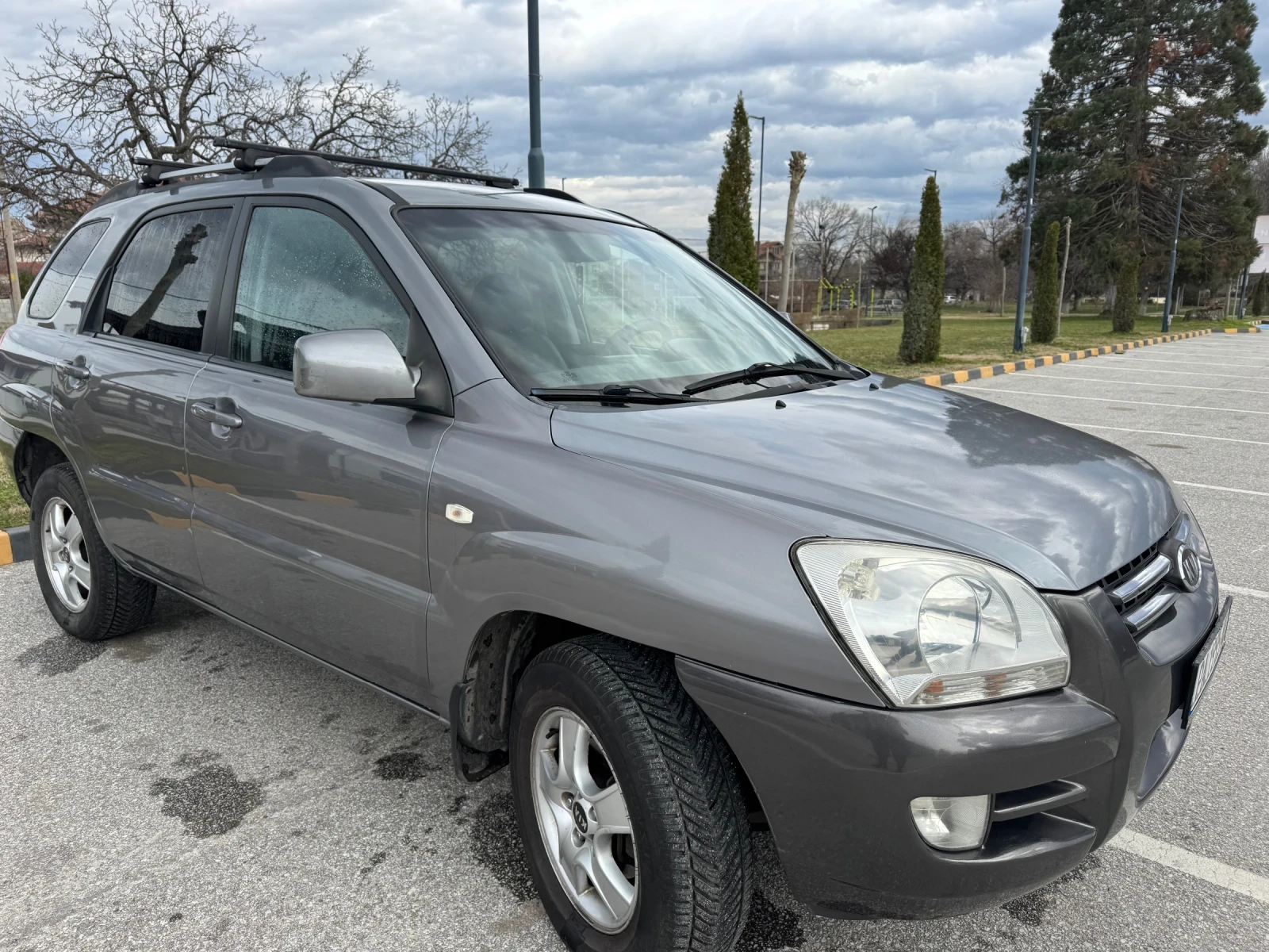Kia Sportage 2.0 CRDI, снимка 5 - Автомобили и джипове - 56144665