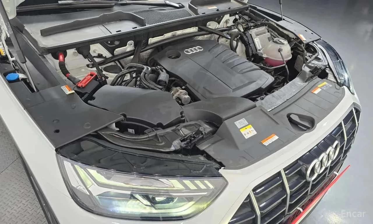 Audi Q5 * 40 TDI Quattro Sportback * , снимка 17 - Автомобили и джипове - 56271483