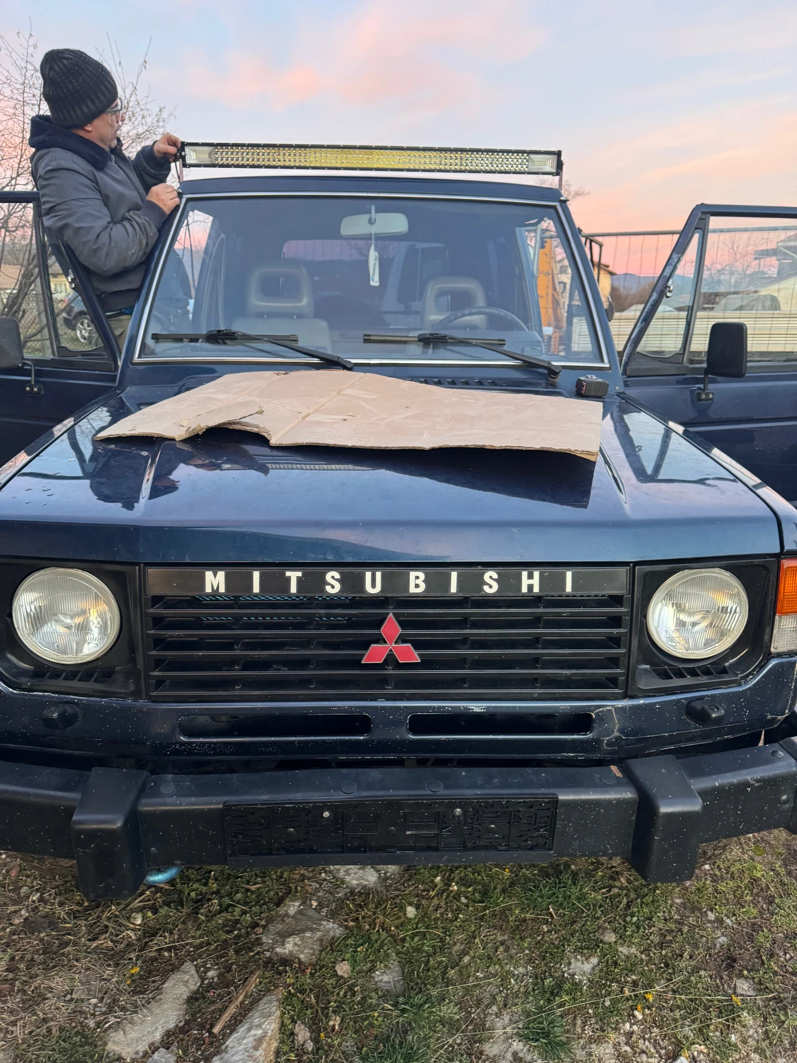 Mitsubishi Pajero 2.5 D, снимка 16 - Автомобили и джипове - 56656222