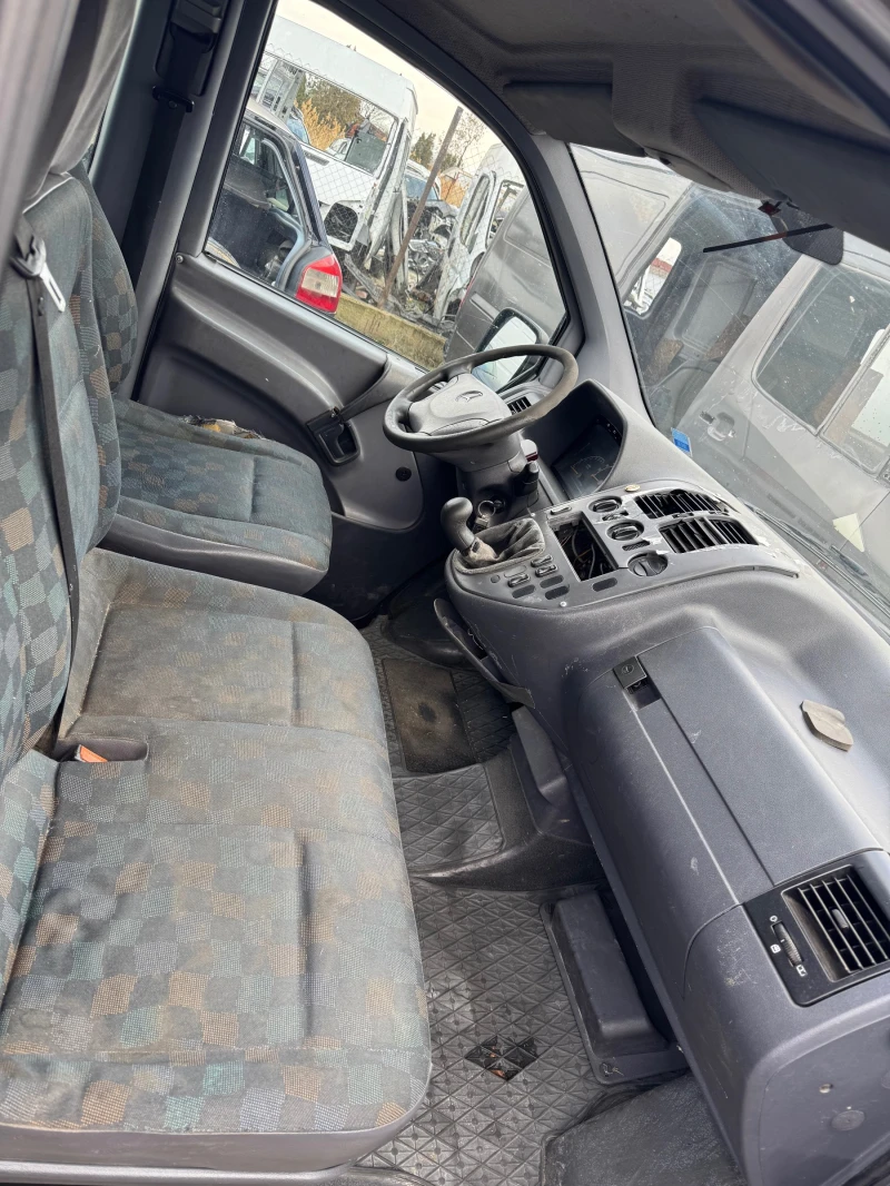 Mercedes-Benz Vito 2.2, снимка 4 - Бусове и автобуси - 48451375