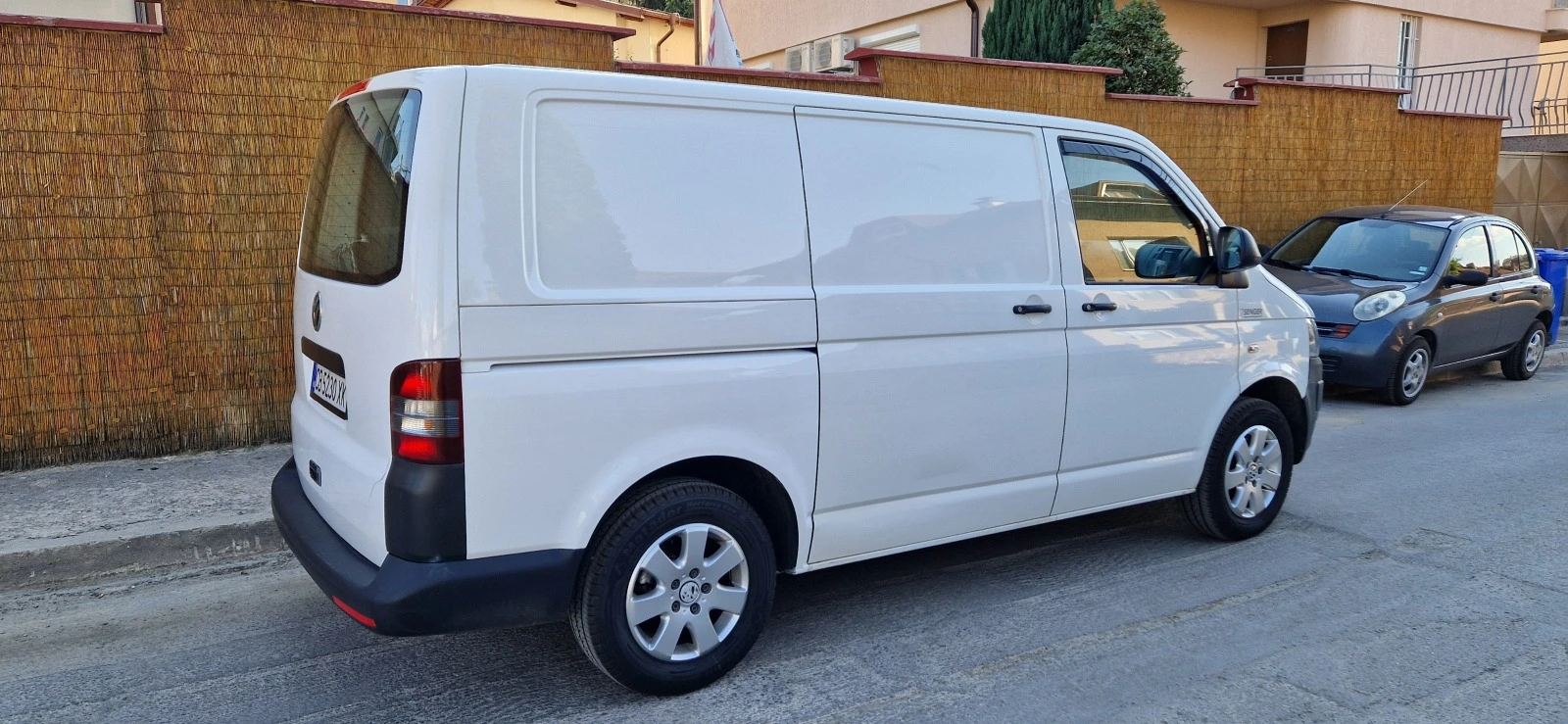 VW Transporter 2, 0TDI - изображение 4