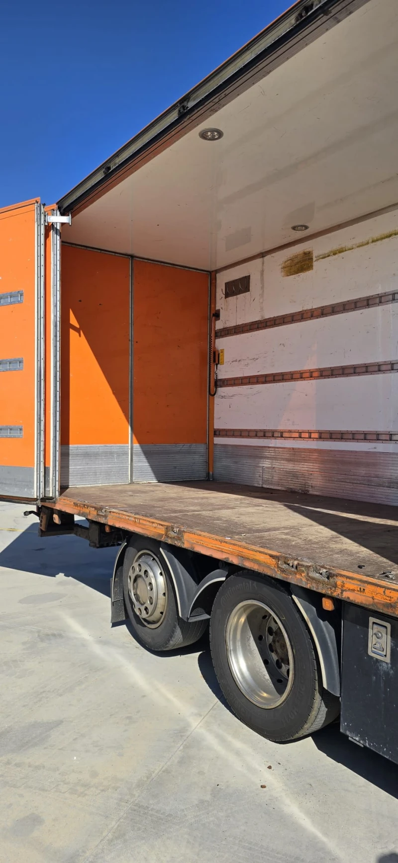 Man 26 440 -  Дрехарка, снимка 6 - Камиони - 52365994