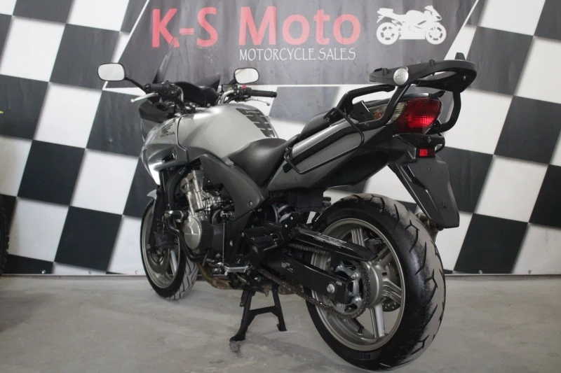 Honda Cbf 600i 2008г., снимка 2 - Мотоциклети и мототехника - 45210385