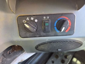 Мини челни товарачи Bobcat  Т650-HF-КЛИМАТИК, снимка 12