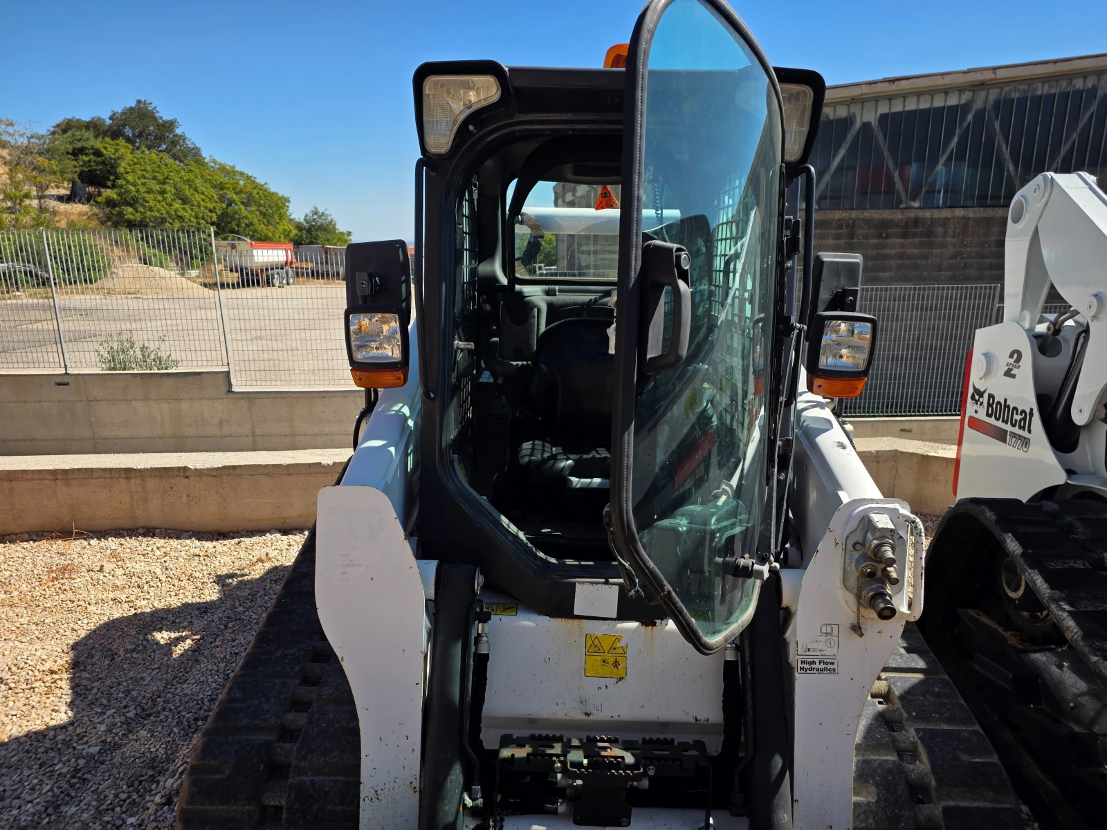 Мини челни товарачи Bobcat  Т650-HF-КЛИМАТИК, снимка 9 - Индустриална техника - 56214682