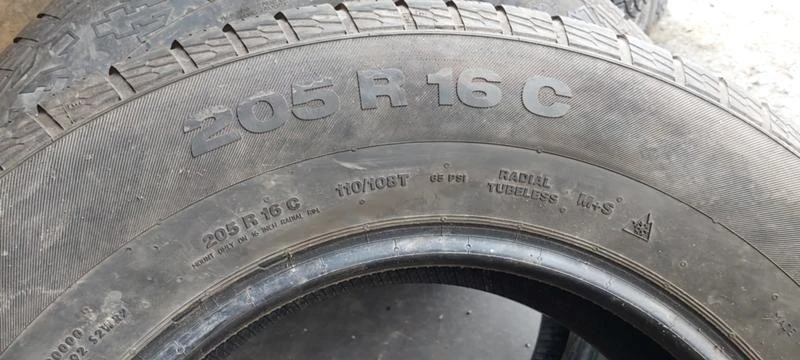 Гуми Зимни 205/80R16, снимка 8 - Гуми и джанти - 32211275