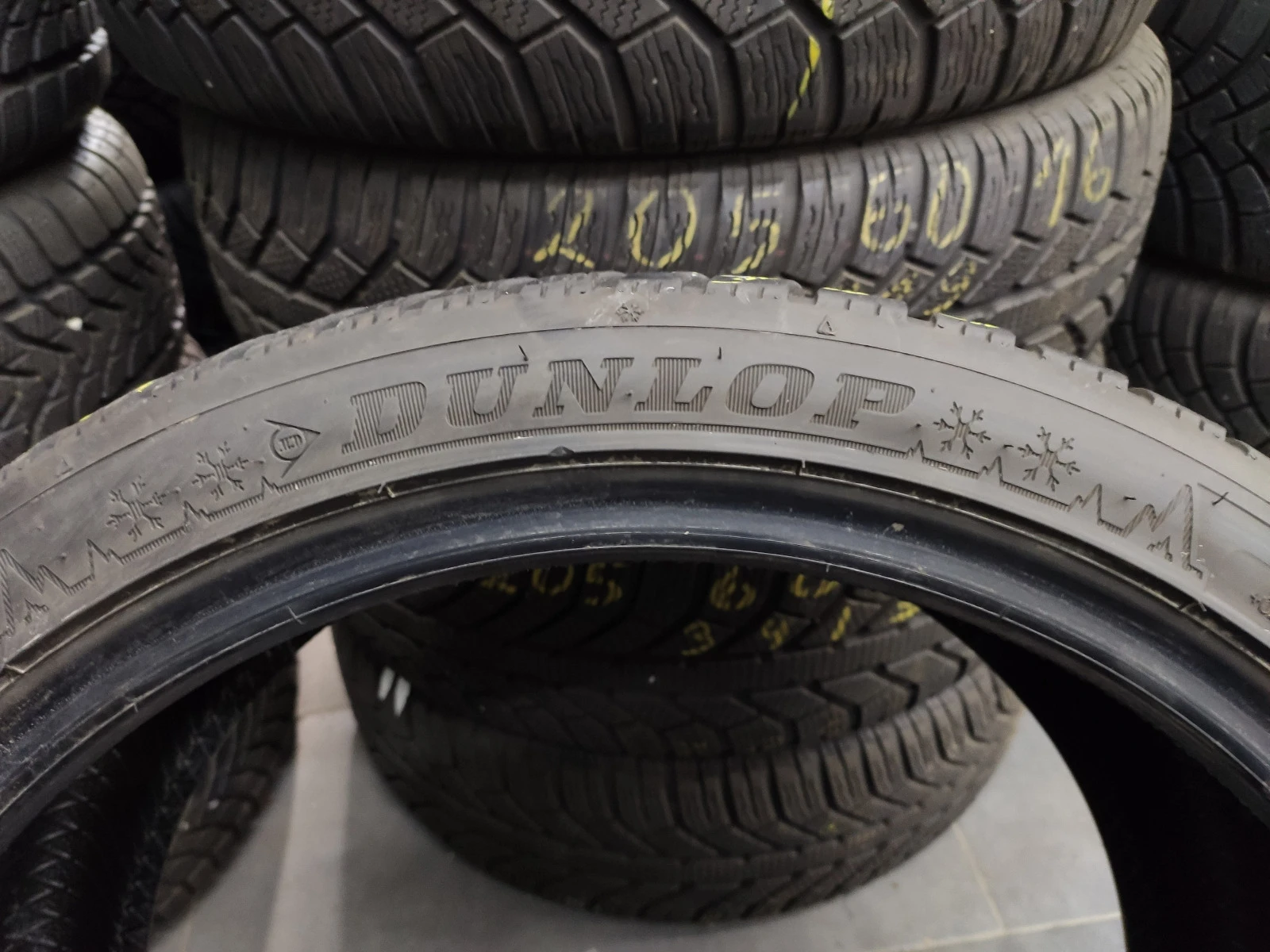  225/40R18 | Mobile.bg   4