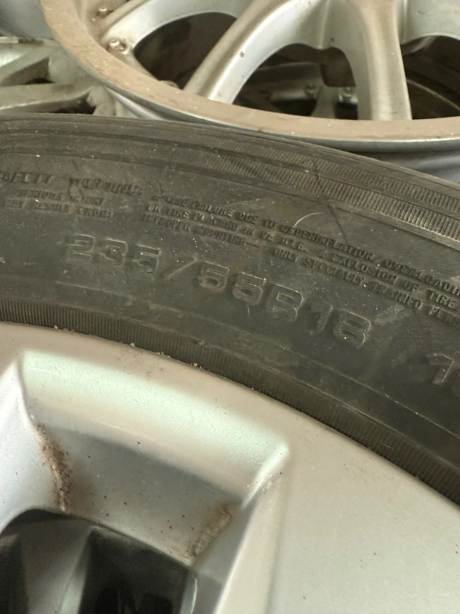    235/55R18  Audi Q3 Sportback | Mobile.bg   3